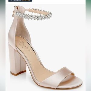 🆕 Louise Peep-Toe Block Heel by Jewel Badgley Mischka Sz 9.5 in Champange